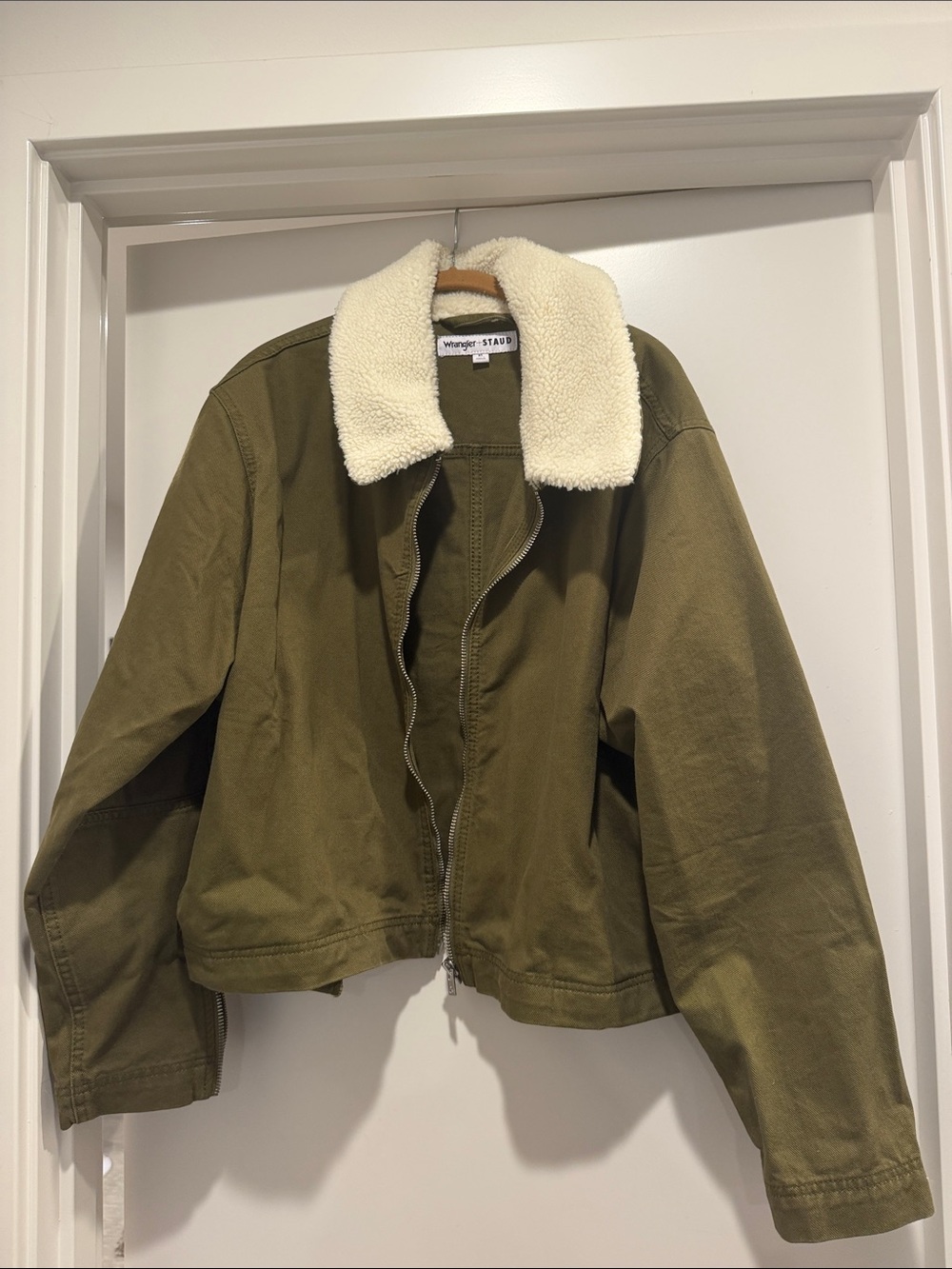 STAUDxWrangler Olive Green Jacket with Cream Sherpa Collar
